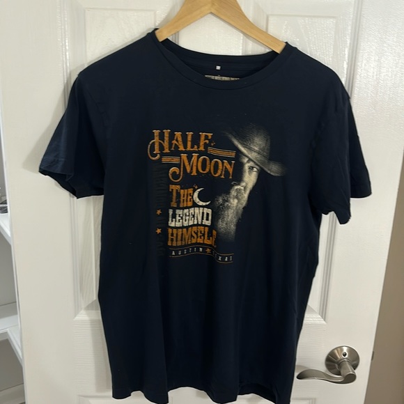AMC Other - The Walking Dead‎ Half Moon Austin Texas Mens Medium T-Shirt